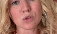 My feet smell like vinegar