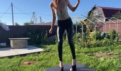 Girl in platform shoes and high heels crushes balls and gets pleasure (reissue)