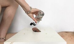 Urethra insertion by 2 pairs of heels