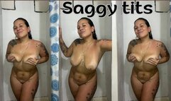 Playing with my saggy tits