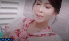 Bathing and being served fuck