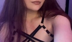 Freaky brunette self pleasuring