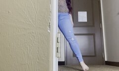 Gentle BBW Giantess Makes Tiny Man Her Sex Toy