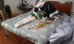 Cosplayer Venti bondaged and encased by Rem with pantyhose