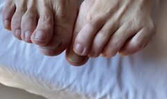 MATURE CUM TOESUCKING - HD