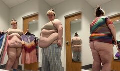 SSBBW in the fitting room