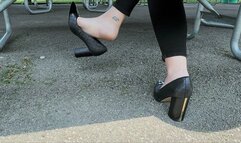 Public Picnic Table Shoe Dangle