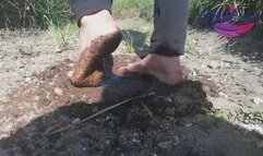 Cecy TF Walking Barefoot WMV