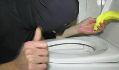 Banana: Slave overcomes his greatest disgust for the mistress