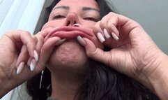 Playing lips in different directions and rolling the tongue cc