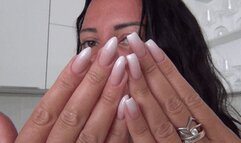 bites from molar teeths a