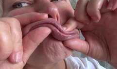 FACE STRETCHING AND BIG FISH LIPS lips smelling Lsm