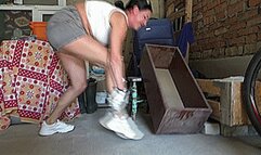 hurt my leg in the garage a