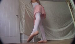 Ballet Training & Leg Stretching (mkv)