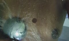 Prends ta douche avec Sally