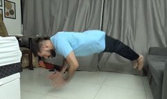 QUEEN RELEASING ALL WTWO BEAUTIFUL PRINCESSES DOMINATING THE SLAVE BEING MARKED WITH A LOT OF FACE AND FART BY ISABELITA , NICOLLY ROMANOFE AND DANIEL SANTIAGO CAM FULL HD