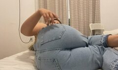Farting in my new tight blue jeanss