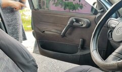 Angelin trying to start old car when pumping the pedals (1)