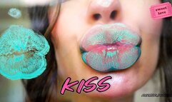 Sensual Glossy Minty kiss