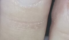 Look at the prints of my feet