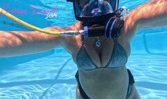 Carissa in FFM playing with her favorite dildo in the pool