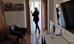 my shoes are stolen and my pantyhose are smelled HD mp4 1920x1080