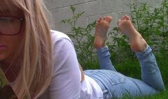 Barefoot Outdoors Reading Angles (mkv)