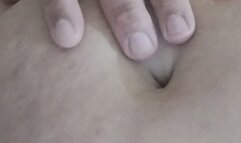 She fingers my belly button completly naked