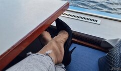 my boyfriend is playing with my pantyhose wmv 1280 x 720