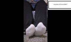 Tootsiequeen23 Itchy feet out white socks