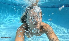 Madi B Swims above and Underwater 4K (3840x2160)