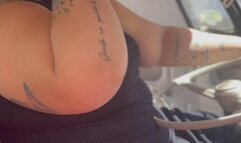 Bem debaixo do meu tamanco… você sabe bem que é o seu lugar!