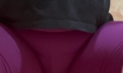 PISSING AND FARTING IN MY LEGGINGS