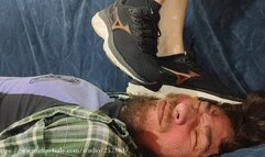 #117 - Sneaker delicious facestanding!