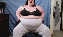 BBW Faery Gets Stuck In Chair