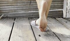 I lost my shoe while walking-13 MOV