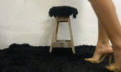 Kendall with high heels hanging down and beautiful crossed legs (5)