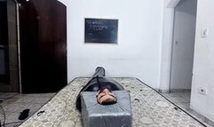 BRUNETTE WITH ROUND ASS FACE SITTING BY RAQUEL FISHER AND DANIEL SANTIAGO (CAM BY ALINE) FULL HD