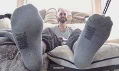 Gamer reacting | Feet POV | verbal humiliation