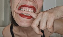 The Terrifying Sound of My Teeth