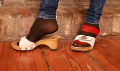 Clogs & Opaque Tights – Footplay Contrast