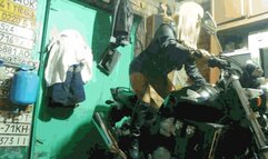 Motorcycle in the garage MP4 (1280x720) FHD