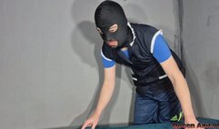 Farting while getting a massage - part 1