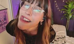 Silent Mouth & Tongue Fetish Mini Show