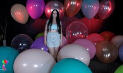Ariel’s First Video Giant Balloon Pin Pop and KOD HD (1920x1080)