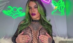 Radiant Purple Lipstick Apply