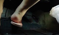 Flipflop Fast Driving & Flooring (Candid)