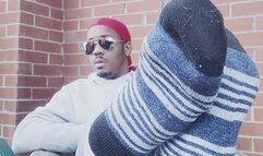 Toe wiggling and sole crossing (2025)