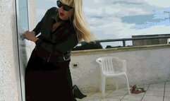 Open the door to me!!! AVI (1280x720) FHD