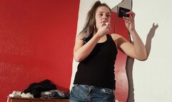 Sophie Applying Her Lip Gloss & Lip Stick